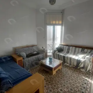 Appartement S+1 de 65 m² au 4e étage en plein centre-ville de Tunis