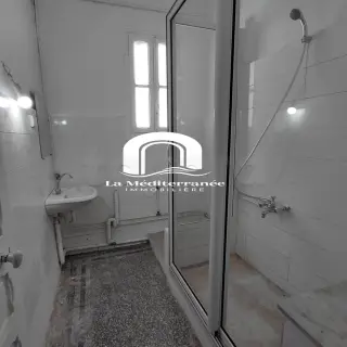 Appartement S+2 de 86 m² en plein centre-ville de Tunis — photo 5