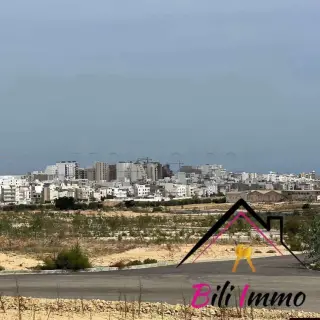 Terrain titré de 379 m² face à l’école des ingénieurs, Sahloul — photo 2