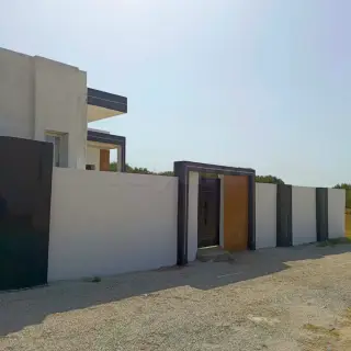 فيلا غير مكتملة بجناح أبوين وحديقة قرب ياسمين الحمامات