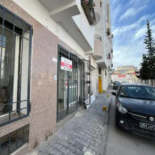 Local commercial de 36 m² à louer, cité Ghazela