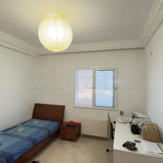 Appartement S+3 de 124 m² au 3e étage avec ascenseur, Cité Ennasr 2 — photo 2
