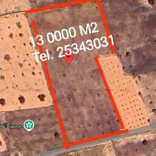Terreno di 13000 m² vicino all'autostrada, adatto a ogni progetto