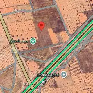 Terrain de 13000 m² proche de l'autoroute, idéal pour tout projet — photo 3