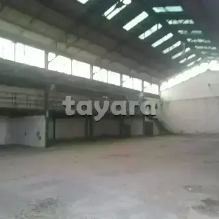 Dépôt de 750 m² avec bureaux et titre foncier individuel à Charguia 1 — photo 2
