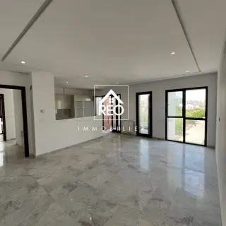 Appartement S+2 de 109,43 m² avec vue dégagée à La Nouvelle Soukra