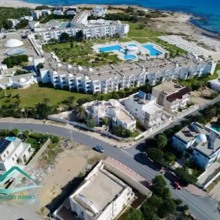 Villa R+2 avec piscine et jardin à 100 m de la plage à Kélibia — photo 3