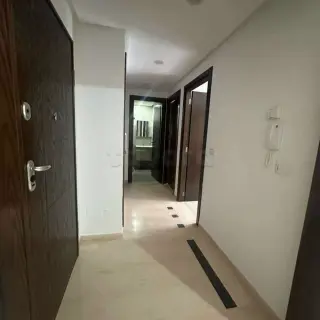 Appartement S+1 de 62 m² en résidence gardée à Aïn Zaghouan — photo 2