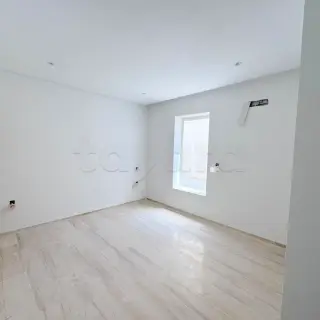 Appartement S+1 avec balcon dans une résidence avec piscine — photo 5