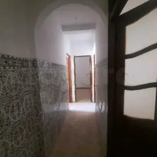 Appartement S+2 au premier étage, à louer ou à vendre