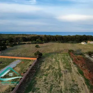 Terrain constructible de 230 m² à 400 mètres de la plage — photo 5