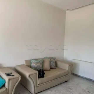 Appartement S+2 de 105 m² au 1er étage avec ascenseur, Jardins d’El Menzah 2 — photo 2