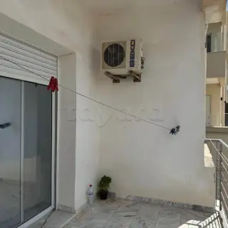 Appartement S+2 de 105 m² au 1er étage avec ascenseur, Jardins d’El Menzah 2 — photo 5