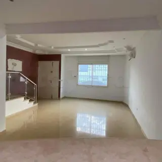 Maison duplex de 200 m² à Beni Khiar, entre port et mer — photo 2