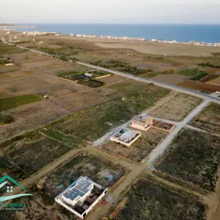 Maison haut standing avec piscine en construction à Kélibia — photo 5