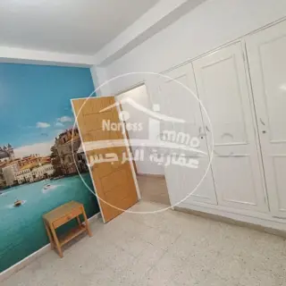 Appartement S+3 rénové de 118 m² au 1er étage à Khzema Est — photo 5