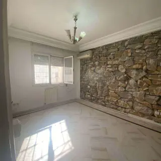 Appartement S+2 haut standing en rez-de-chaussée au Bardo