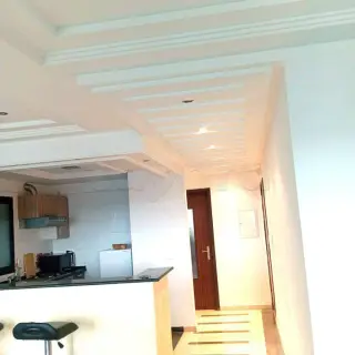 Appartement S+2 au troisième étage avec deux terrasses, mer à 500 m, Skanes — photo 4