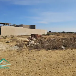 Terrain d'habitation de 269 m² à 1 km de la plage — photo 4
