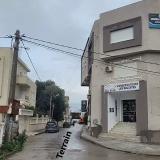 Terrain de 750 m² en cité résidentielle, vente par lots possible — photo 3