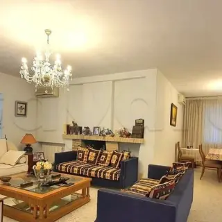 Villa de 550 m² bâtis avec piscine à débordement et jardin, titre individuel — photo 5