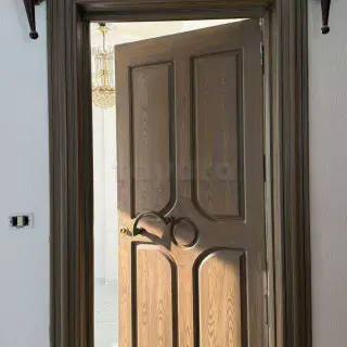 Appartement S+3 au premier étage d’une villa avec chauffage central