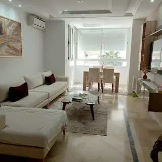 Appartement S+2 avec parking inclus, Cité El Wahat