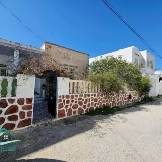 Villa de trois chambres sur un terrain de 423 m², cité Stade — photo 2