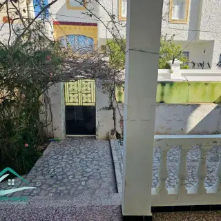 Villa de trois chambres sur un terrain de 423 m², cité Stade — photo 3