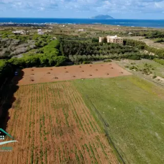 Terrain agricole de 20 130 m² à Sidi Daoued, à 1,5 km de la plage