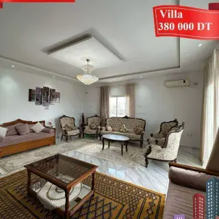 Villa récente avec trois locaux commerciaux et étage S+4 — photo 2