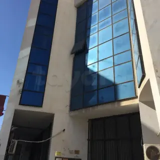 Bureau moderne de 82 m² au 1er étage, climatisation centrale, centre-ville de Tunis