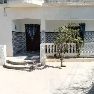 Villa S+3 avec garage près de Jedeida — photo 2