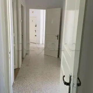 Appartement S+3 de 116 m² au 3e étage avec balcon, Borj Louzir — photo 2