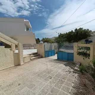 Villa contemporaine de cinq chambres avec vue sur la mer à Korba — photo 2