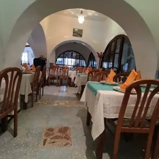 Hôtel de 12 chambres en plein centre-ville d'El Haouaria — photo 3