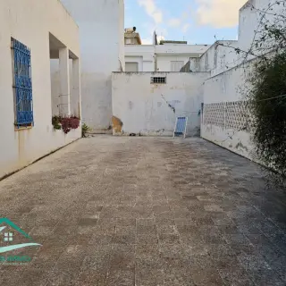 Maison de trois chambres avec jardin et puits au centre-ville de Kélibia — photo 2