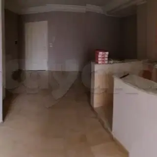 Appartement S+1 au 5e étage avec vue panoramique et balcon, Borj Louzir — photo 3
