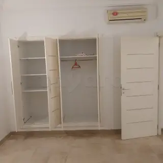 Appartement S+1 de 57 m² en rez-de-chaussée avec entrée indépendante, Ennasr 2 — photo 5