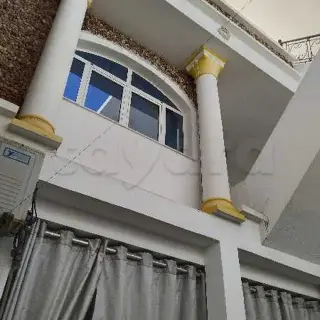 Maison à vendre, informations détaillées sur demande — photo 2