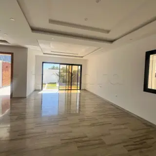 Villa S+4 de 240 m² sur un terrain de 480 m² à Hammamet — photo 4