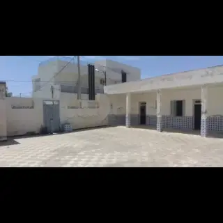 Maison traditionnelle à rénover de 400 m² à Hergla