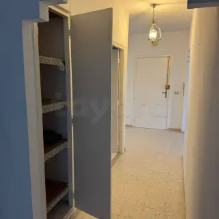 Appartement S+3 lumineux avec parking à L'Aouina