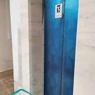 Immeuble de bureaux avec espace commercial au centre de Kélibia — photo 4