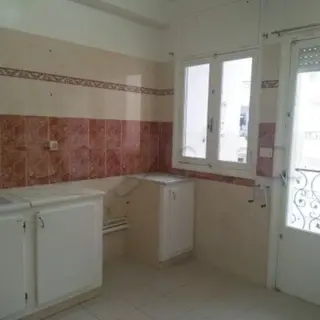 Appartement S+2 avec balcons et ascenseur, route de Gremda à Sfax — photo 2
