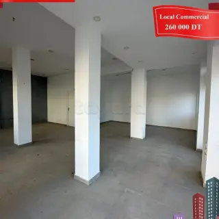 Local commercial de 76 m² avec larges vitrines à Khezama — photo 4