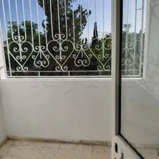 Appartement S+3 de 105 m² en résidence avec ascenseur — photo 4