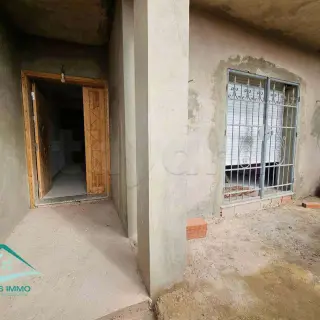 Maison de 190 m² bâtis avec garage sur terrain de 250 m² — photo 2