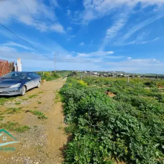 Terrain de 1 000 m² sur colline avec possibilité d'extension — photo 5