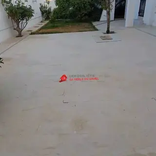Villa de charme S+5 avec sous-sol à vendre à Kalaa Sghira — photo 3
